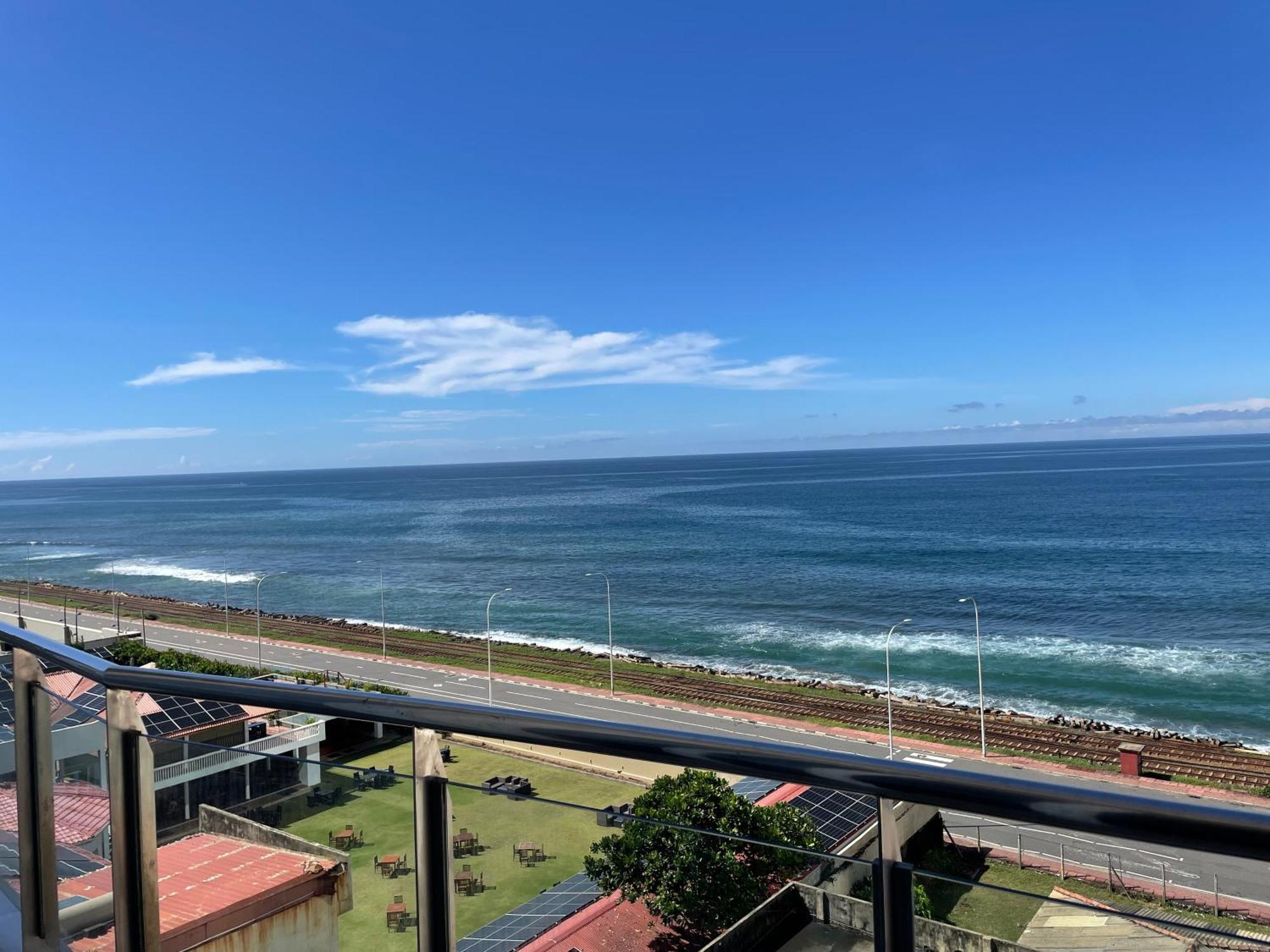 Spectacular Sea View 3 Bedrooms Apartment Colombo Esterno foto